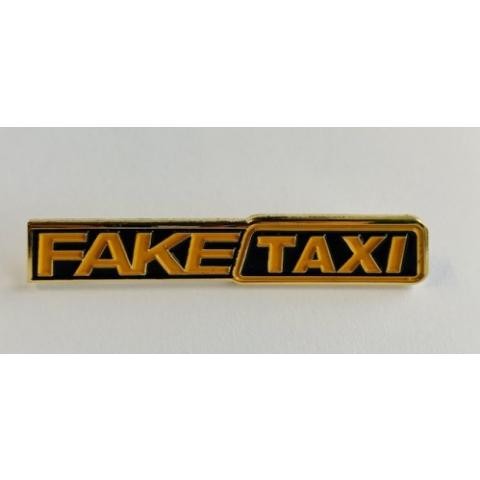 ΚΑΡΦΙΤΣΑ FAKE TAXI PIN11