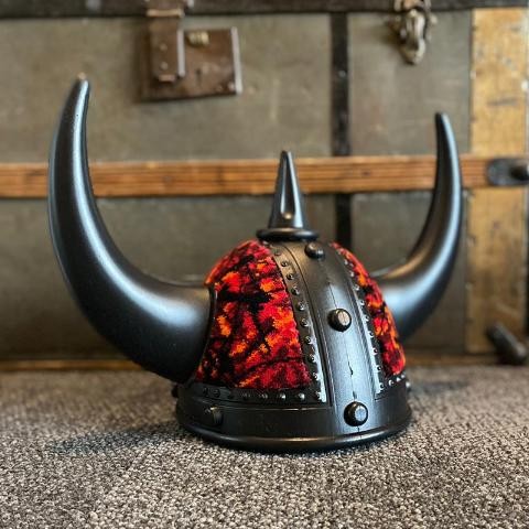 ΚΡΑΝΟΣ ΔΙΑΚΟΣΜΗΤΙΚΟ - Black Viking Helmet - Danish Pluche (ΚΟΚΚΙΝΟ) TGH00008